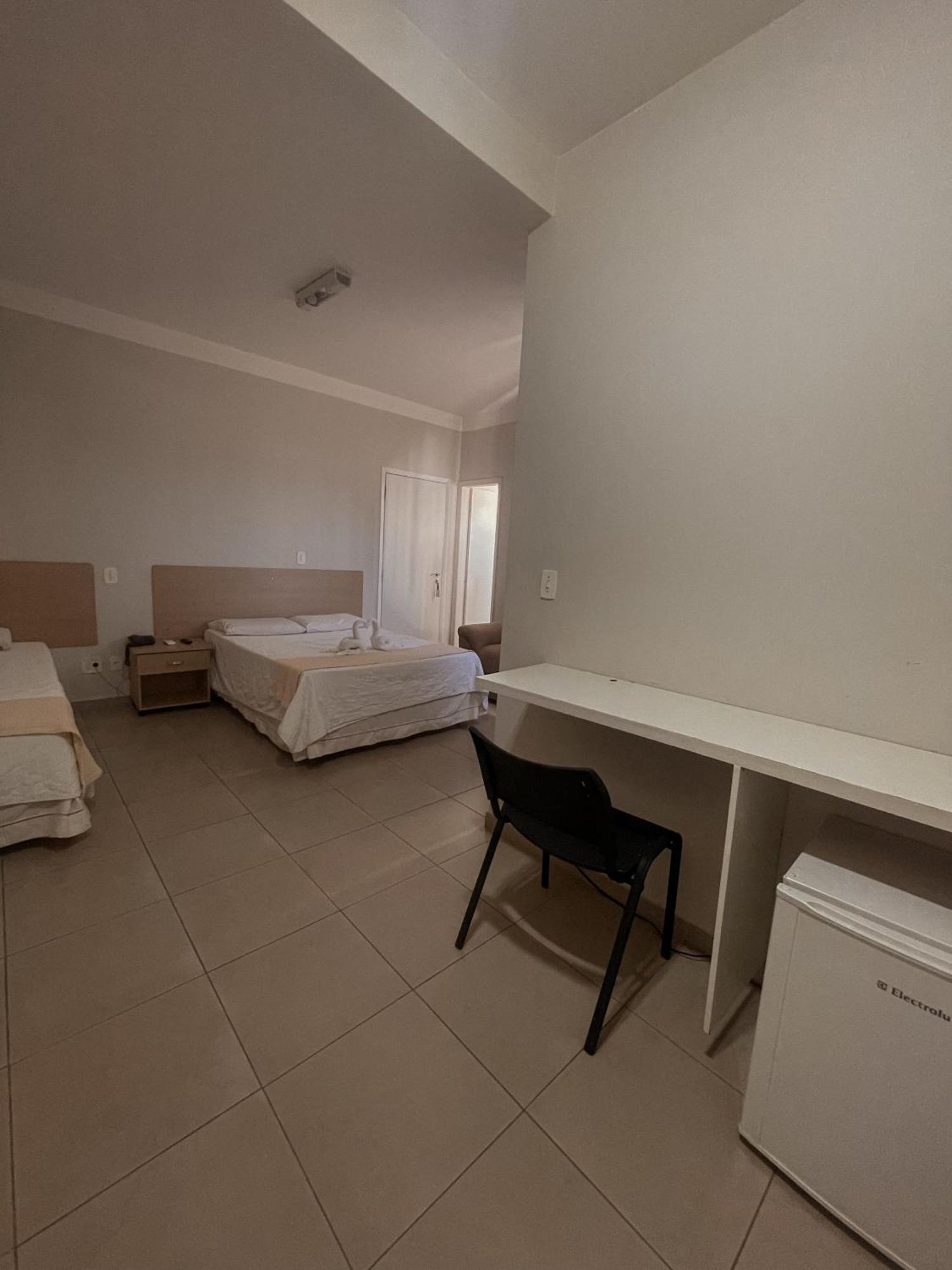 Big Hotel Araguari Eksteriør billede